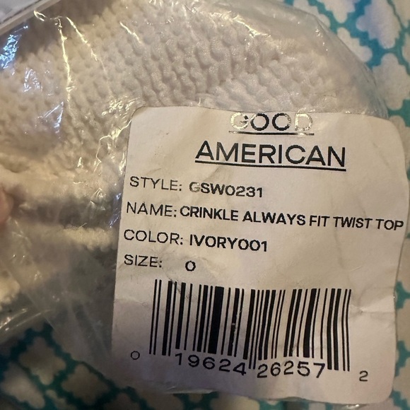 Good American Always Fits Twist Bikini Top in Ivory001 - Picture 4 of 7